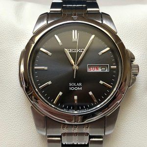 Seiko Solar Men's Watch with Full Bracelet SNE093